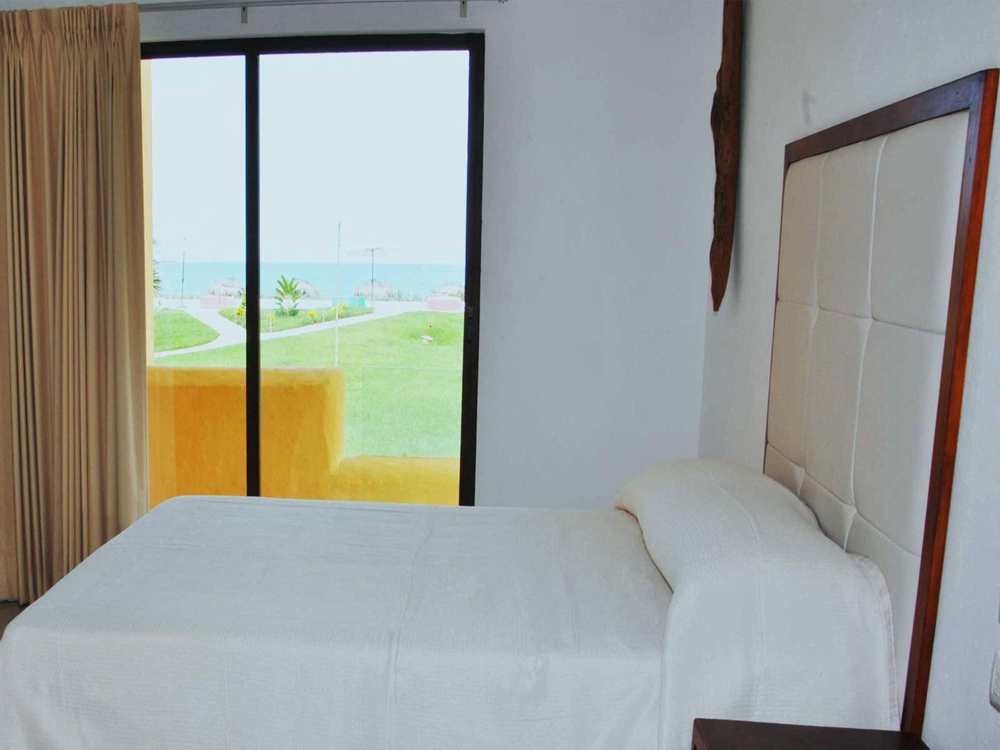 Hotel Istirincha Nautla Екстериор снимка
