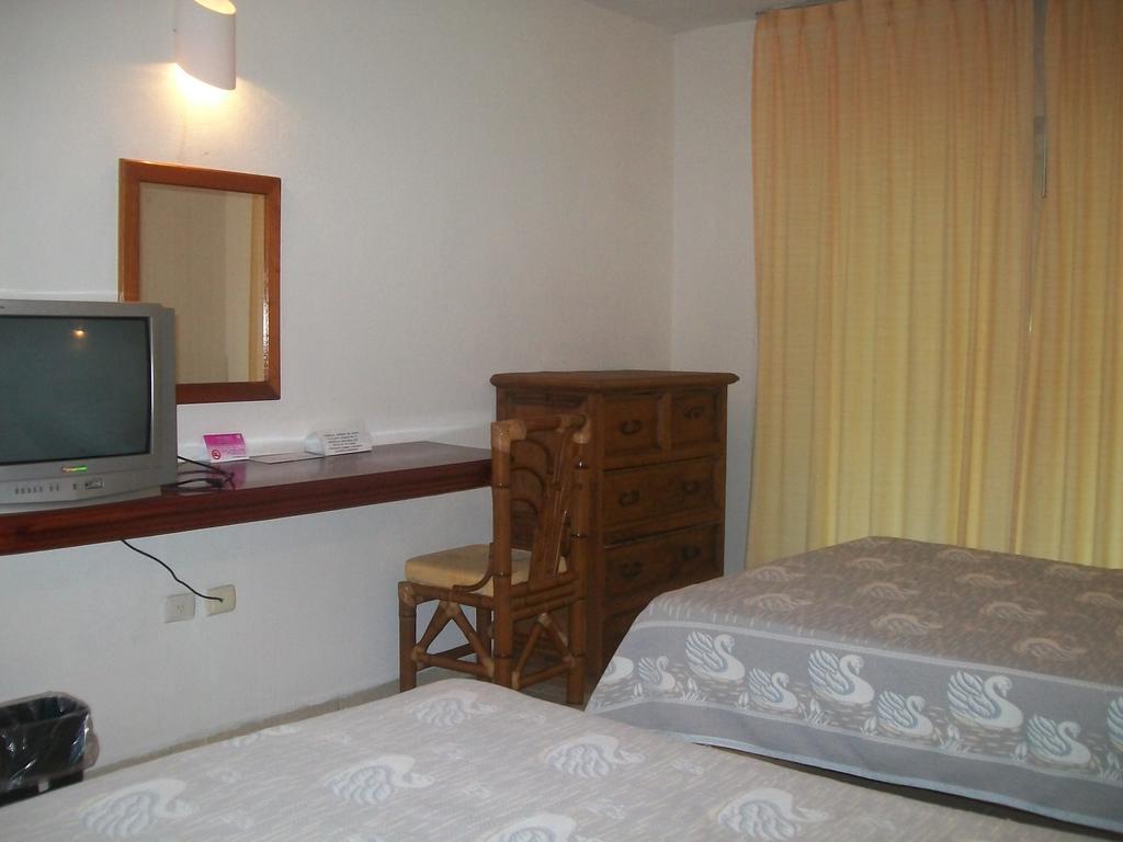 Hotel Istirincha Nautla Екстериор снимка